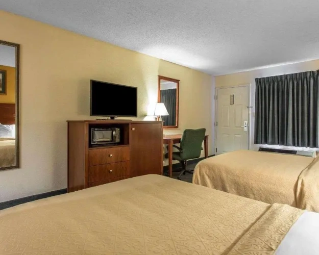 Standard Sextuple room