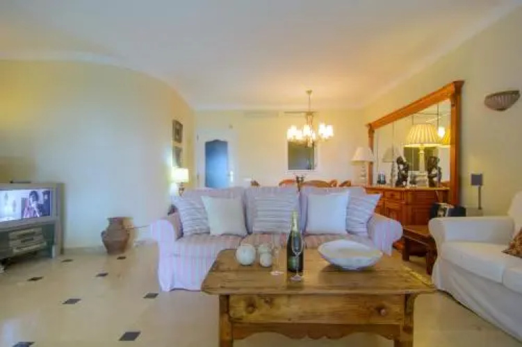 First line townhouse Venalmar