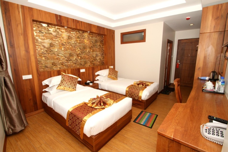 Standard Double room with city view