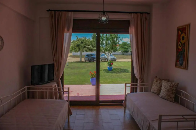 Lucid Dream Apt. Bozinis 2