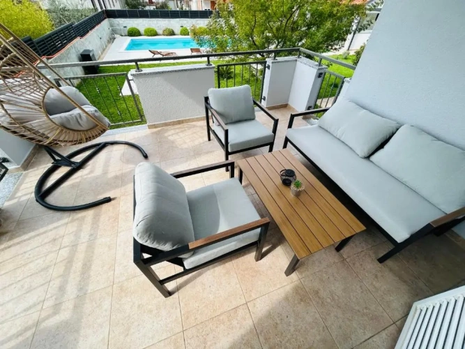 2 Bedrooms Apartment with balcony and with view