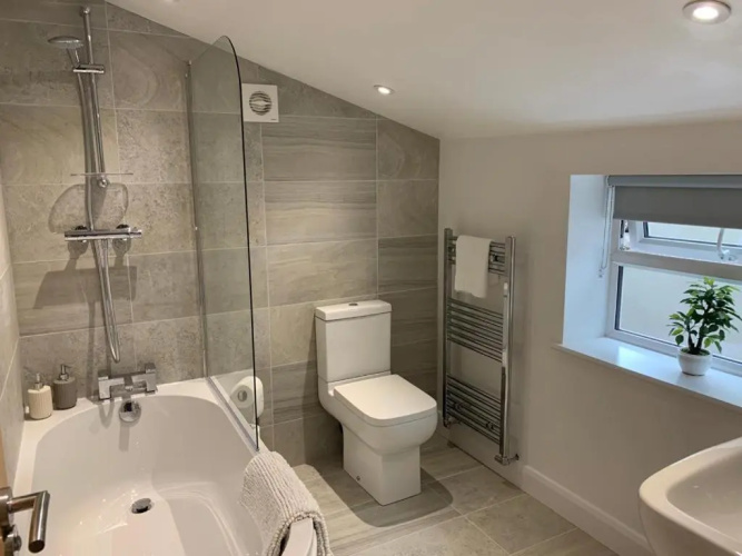 CAERNARFON Quality Townhouse