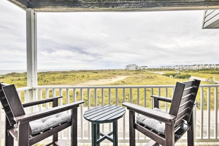 3 Bedrooms Apartment with balcony