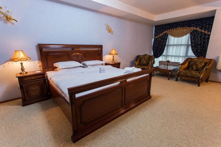 Citizen hotel