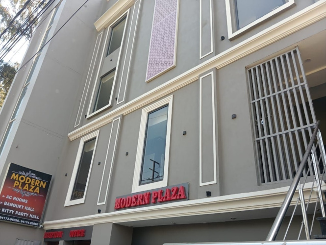 Hotel Modern Plaza - Ludhiana