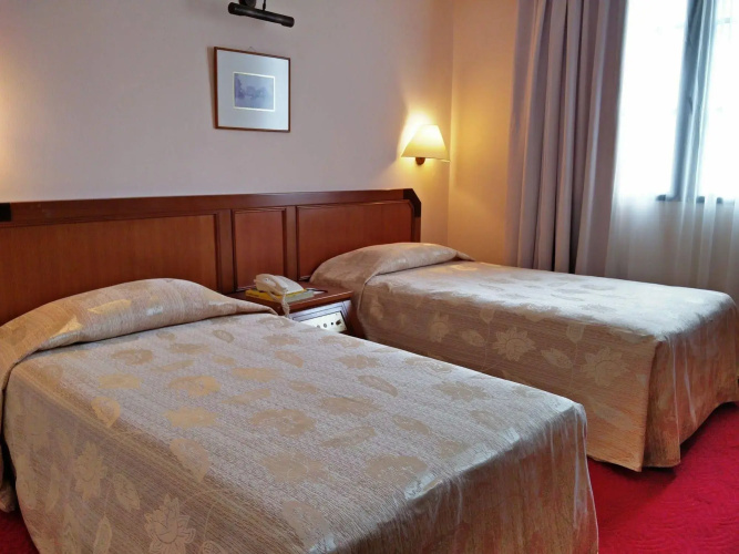 Bintang Collectionz Hotel
