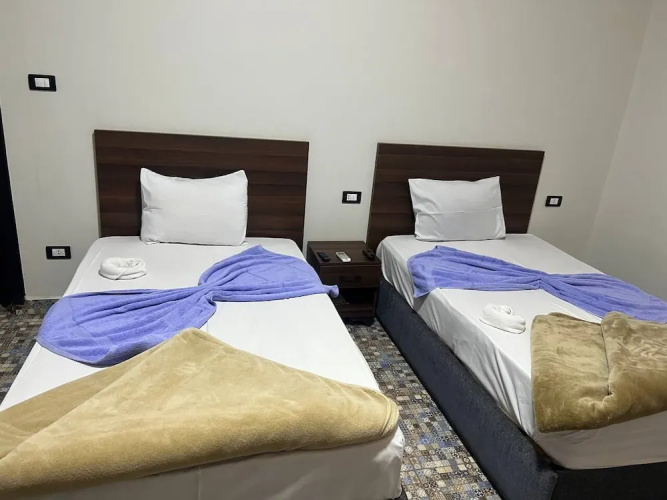 Pyramids Heritage INN