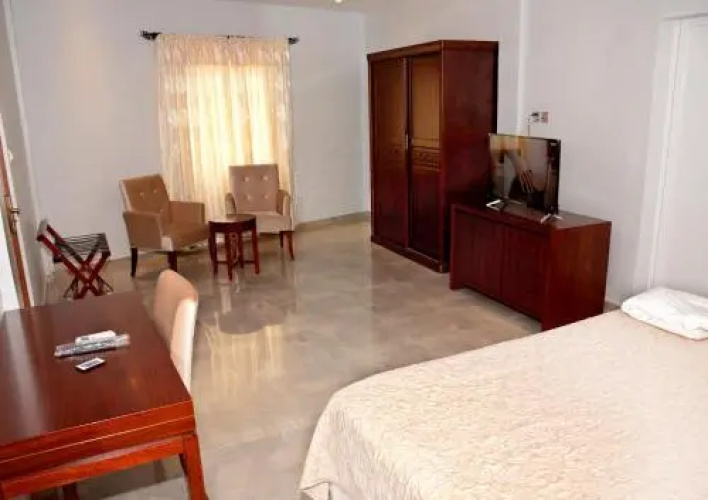 Hotel Ambassadors Annexe