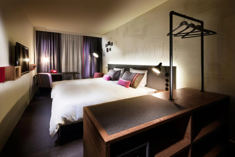Hotel PULSE8