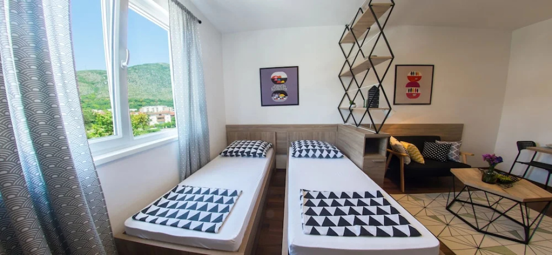 Studio Apartment Woody Moody