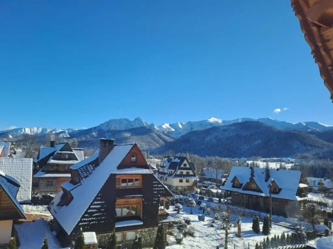 Standard Triple room with mountain view