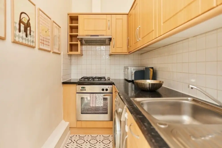 1 Bedroom Apartment