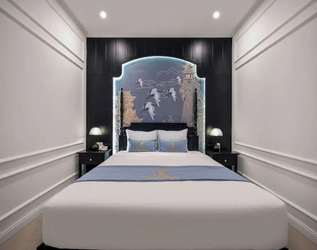 Elegant Hotel