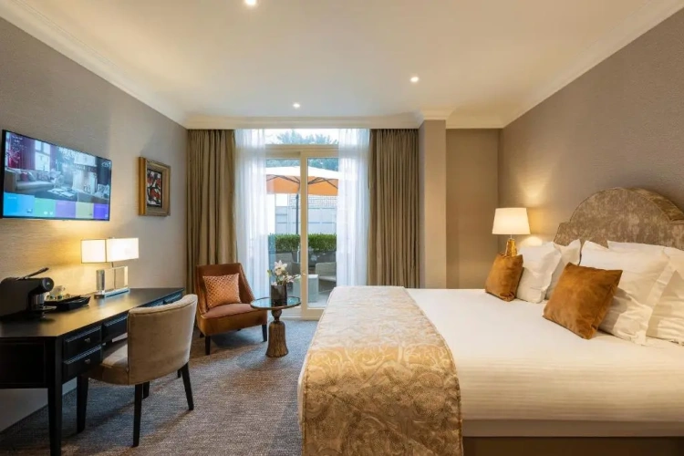 Executive room
