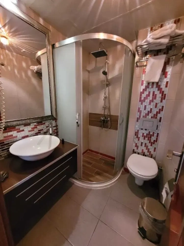 Deluxe Quadruple room