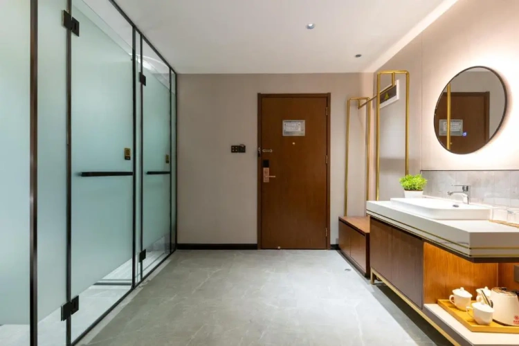 Standard Family room