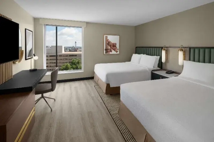 Quadruple Suite