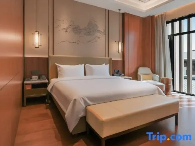 Deluxe Double Suite