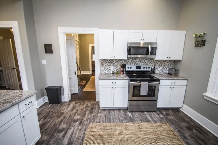 2 Bedrooms Cottage