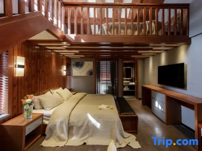 Deluxe Family Duplex room