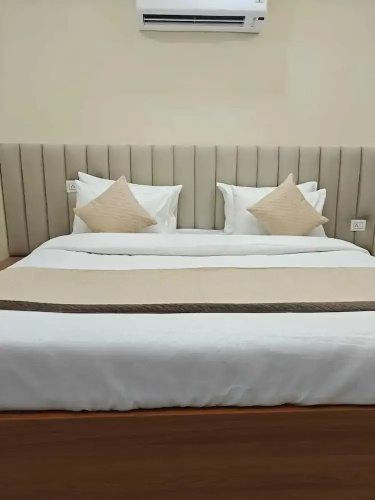 Akshay Premium Suites