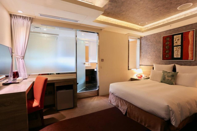 V One Hotel