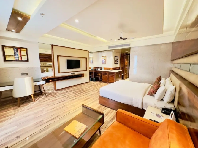 Standard Double Club room