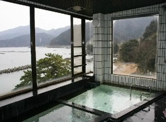 Itaya