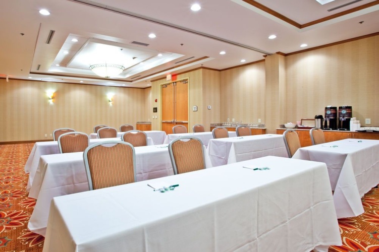 DoubleTree by Hilton Richmond Airport photo 18