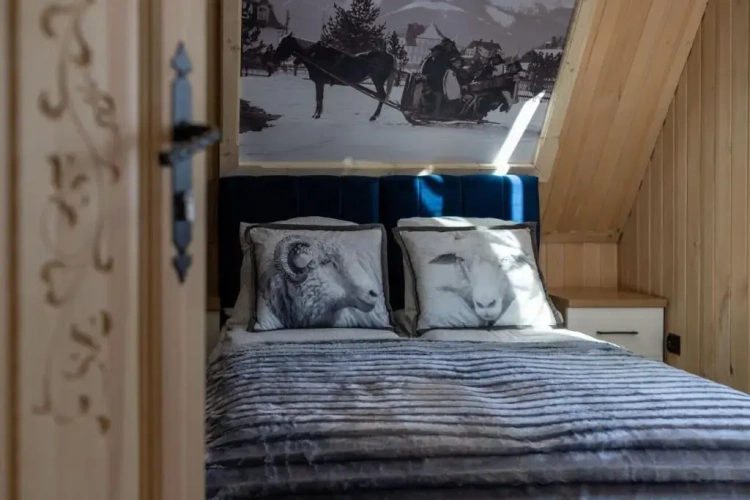 2 Bedrooms Double Suite