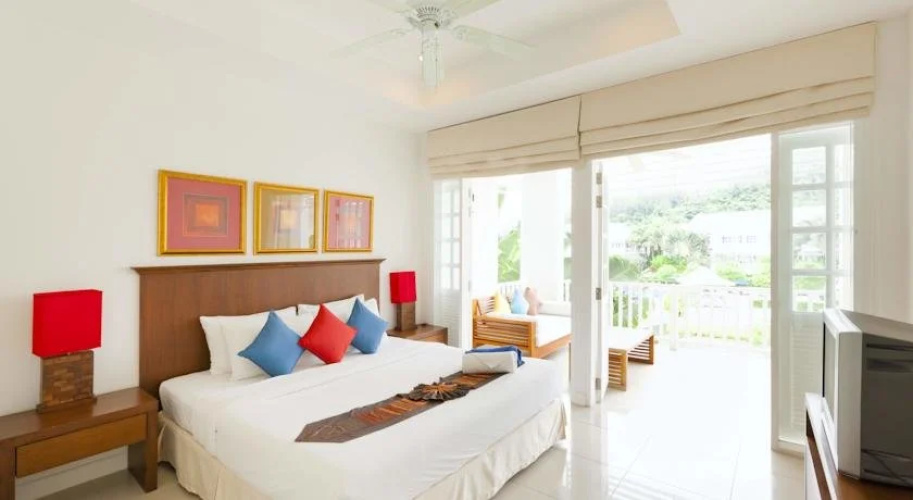Ocean Breeze Resort & Apartments