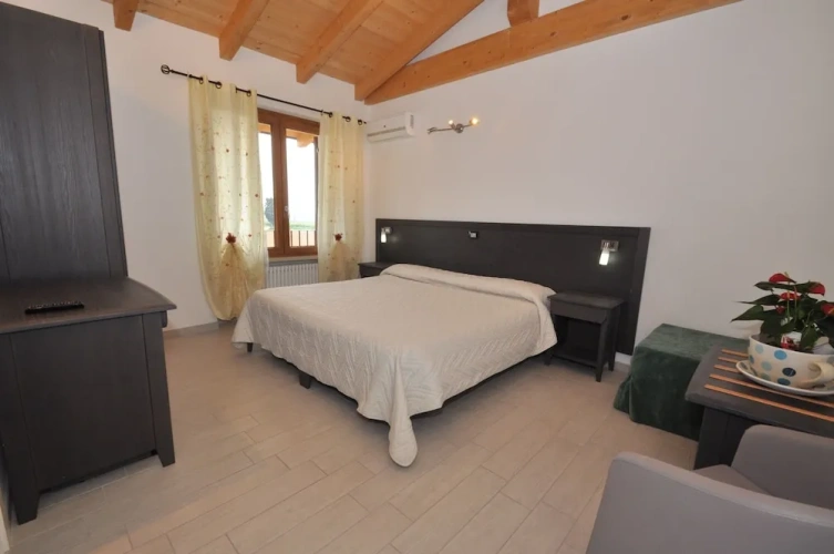 1 Bedroom Deluxe Twin room with mountain view