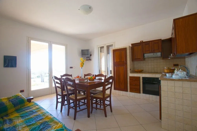 Apartment with sea view