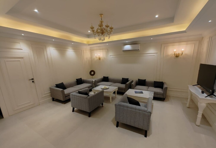 1 Amiras - A Luxury Villa