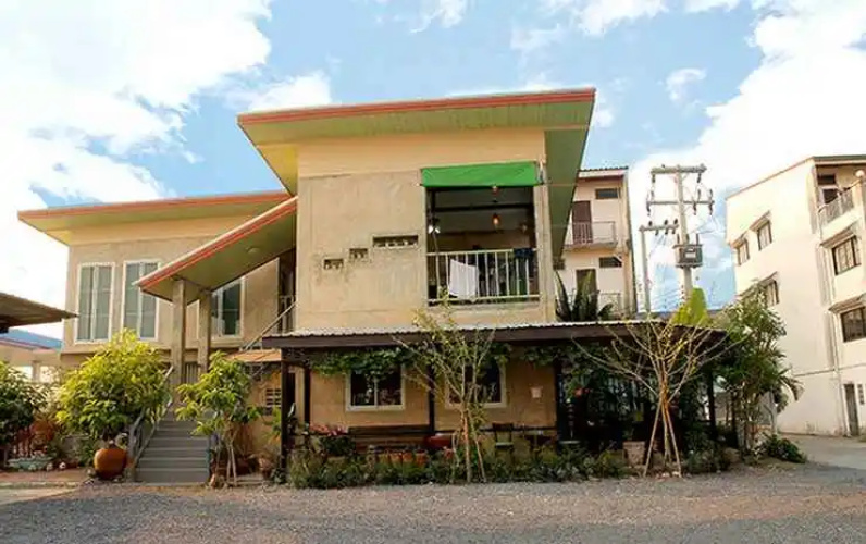 Bann Chompu Resort