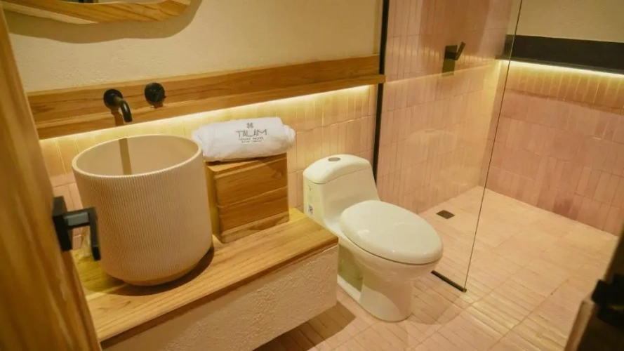 Triple Suite