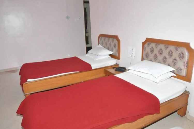 Hotel Ganapati Palace