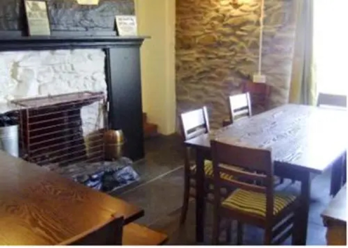 Hostel YHA Rowen
