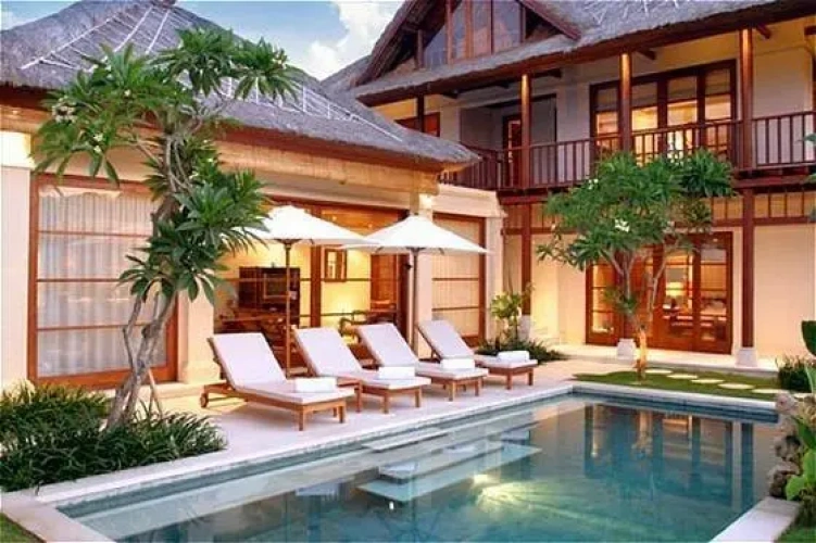 Deluxe Villa