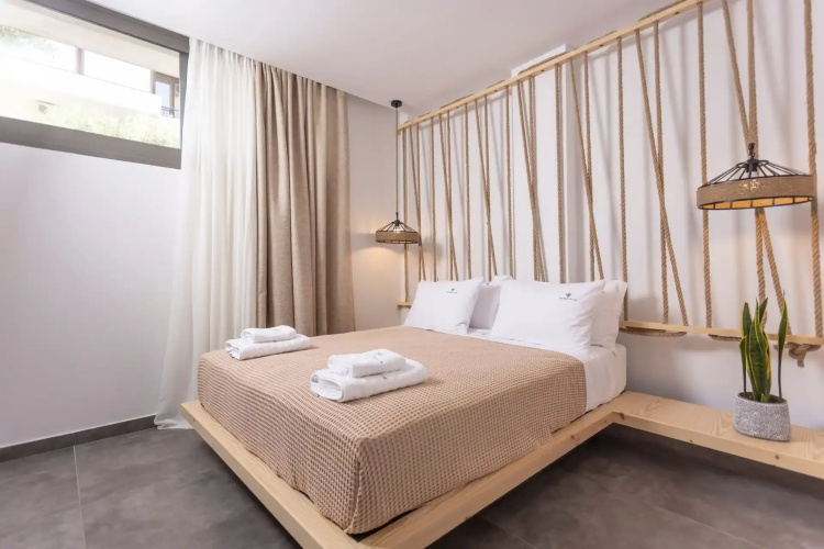 Dionisos Luxury Villas