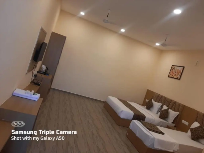 Deluxe Quadruple room