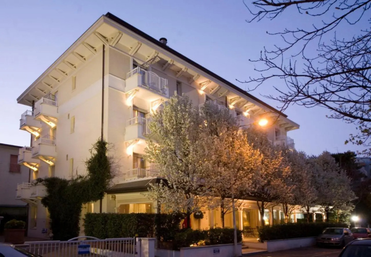 Suite Hotel Maestrale