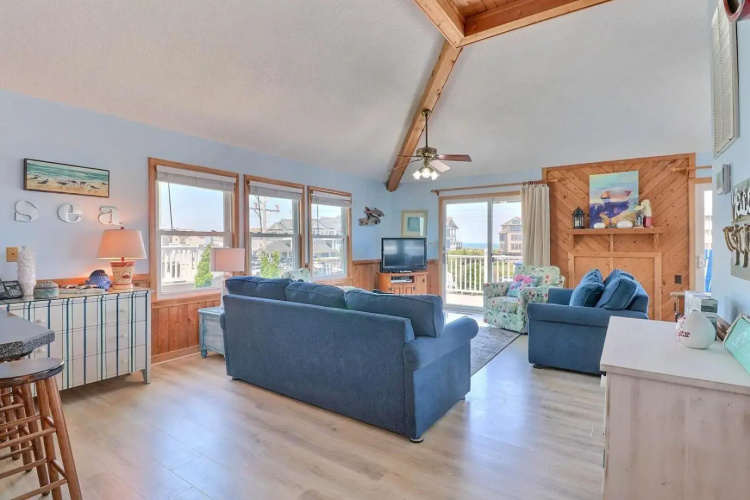 5070 - Sandy Bottoms (Formerly Ellis)