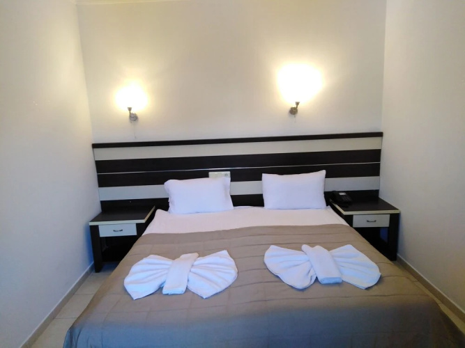 Savrose Suite Hotel