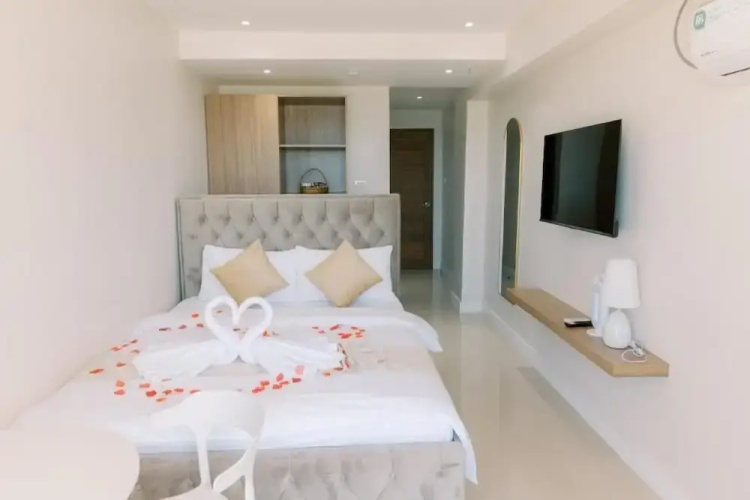 Palms La Union Suites