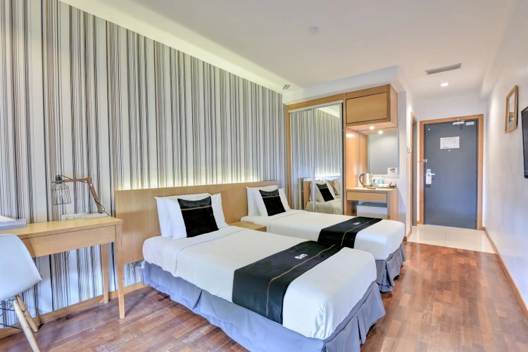 Deluxe Twin room with river view