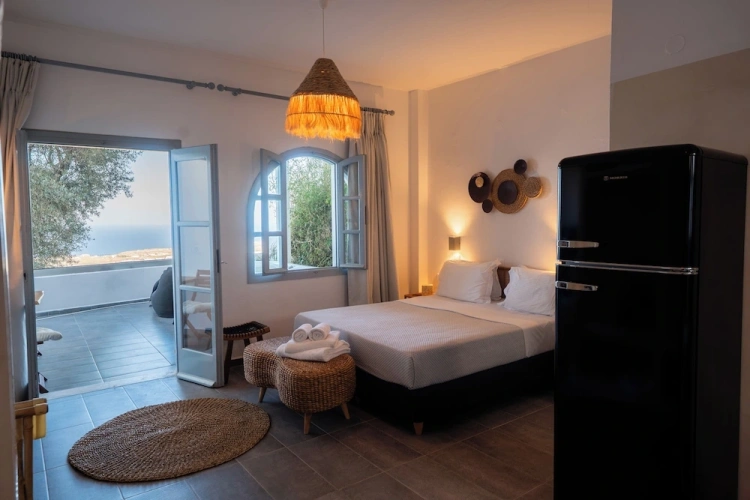 Deluxe Suite with balcony and with sea view