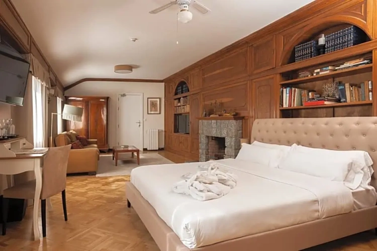 Superior Suite
