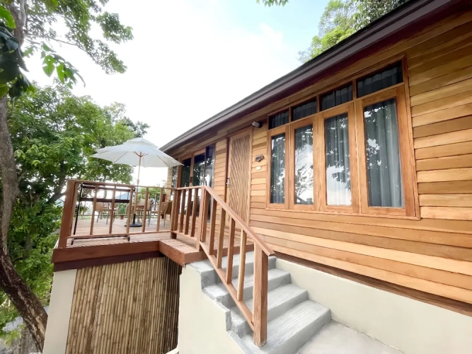 Triple Chalet with balcony