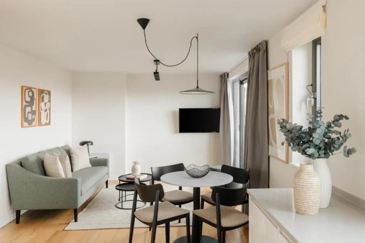 2 Bedrooms Suite